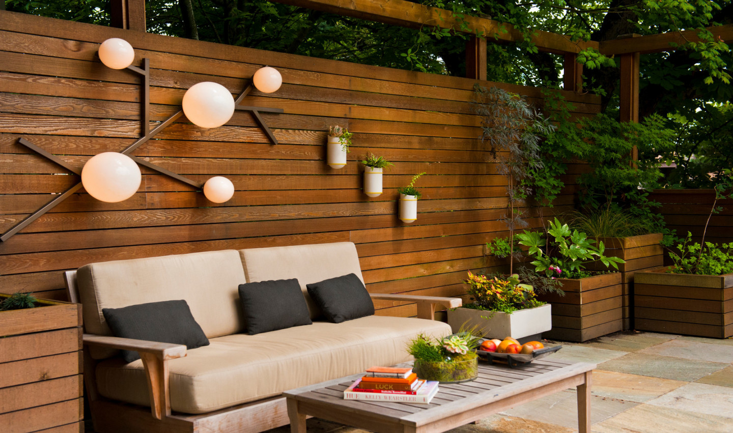 + Attractive Patio Wall Ideas for a Perfect Outdoor Space – La