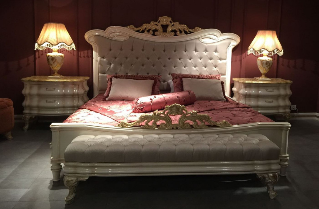 Casa Padrino luxury baroque bedroom set gray / white / gold -  Baroque  Double Bed &  Baroque Bedside Tables &  Baroque Bench - Baroque bedroom