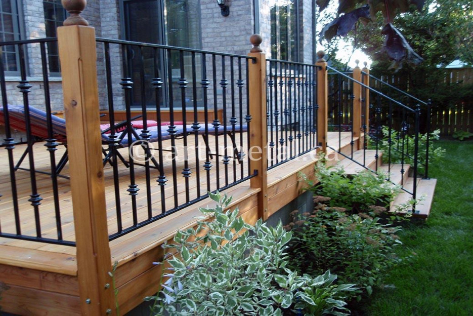 Deck Railing Design Ideas and Material Options to Choose From