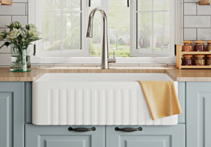 DeerValley Farmhouse DV-K Kitchen Sink Apron Front Ceramic Single Bowl  Shiny Farm Kitchen Sinks
