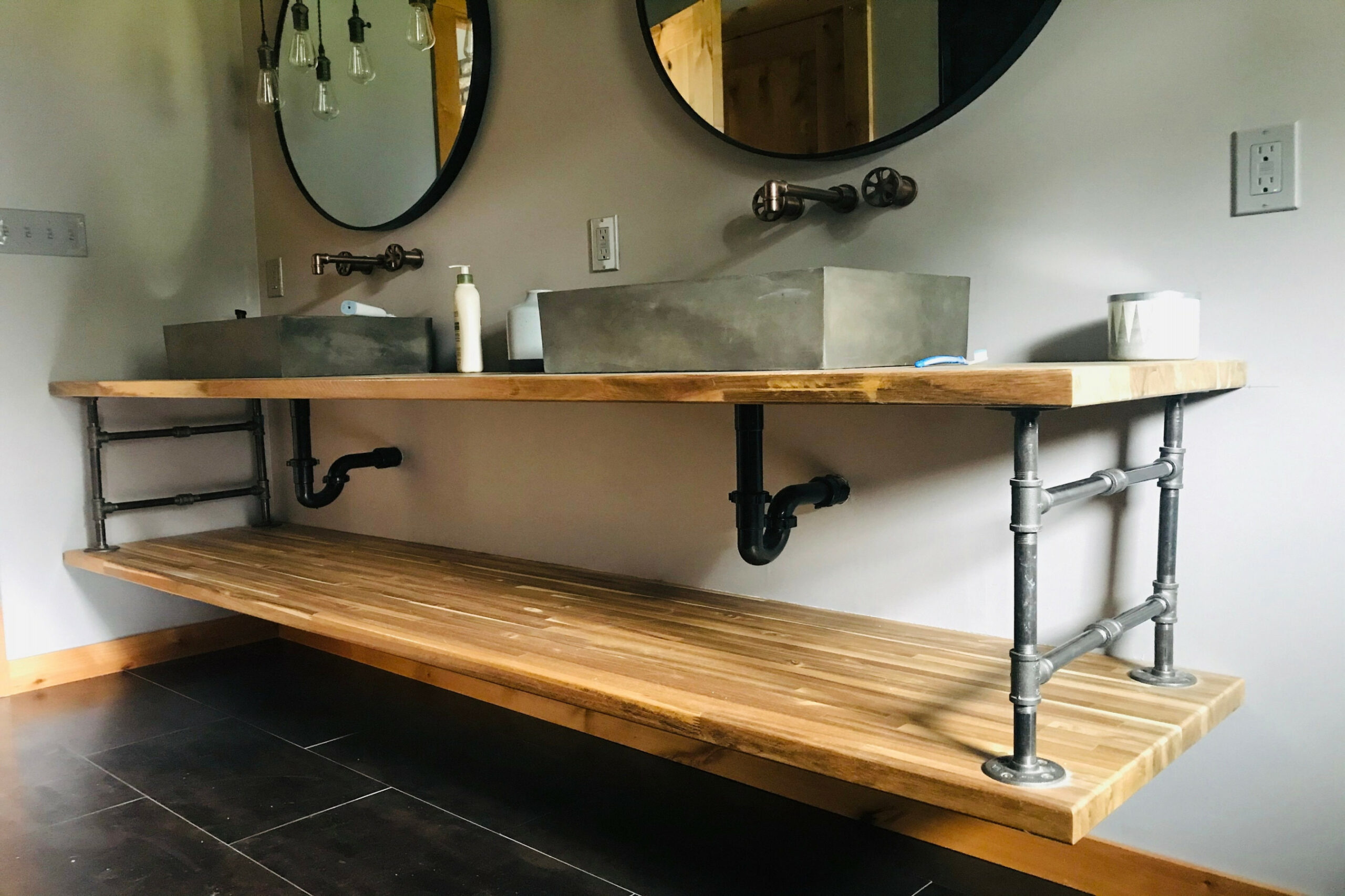 Floating Bathroom Vanity with Pipe Shelves and Pipe Pipe - Etsy