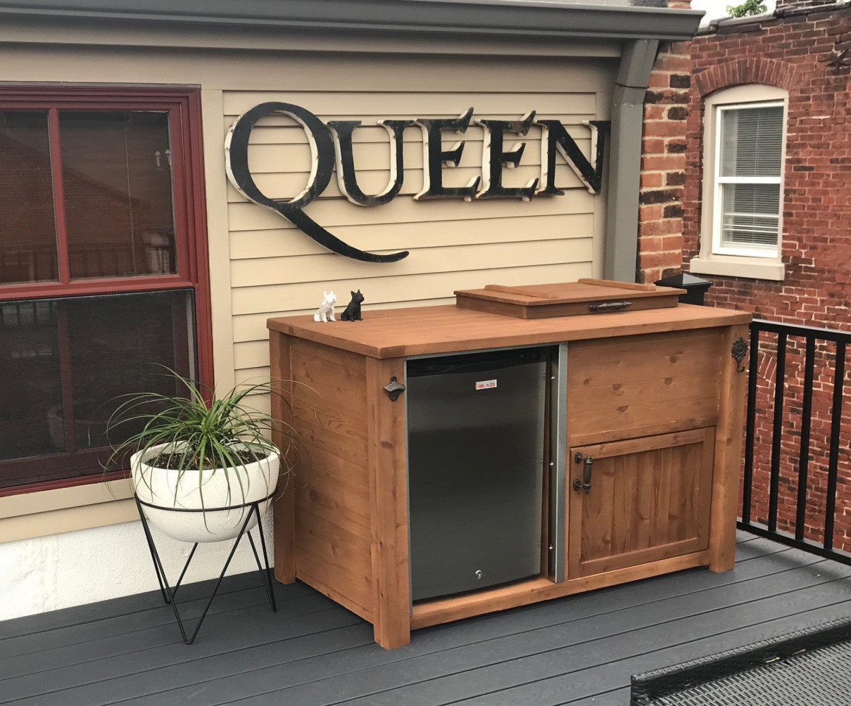 FREE SHIPPING Outdoor Beverage Bar with Cooler and Mini - Etsy