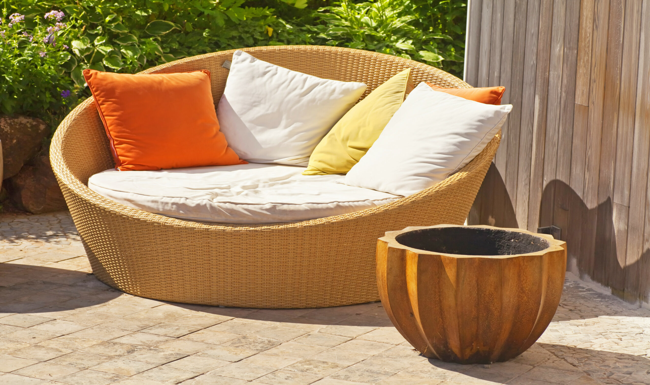 How to Find Plus Size Patio Furniture  LoveToKnow