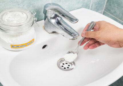 How to unclog a drain without calling a plumber