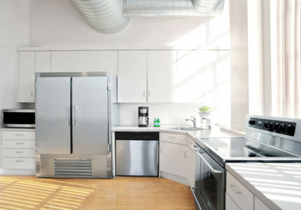 Kitchen Layouts Using L-Shaped Designs