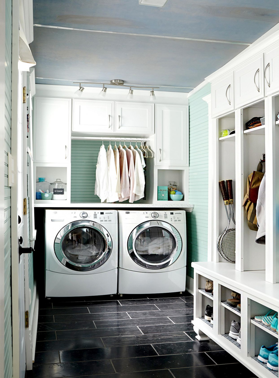 Laundry Room Cabinet Ideas for Stylish Organizing