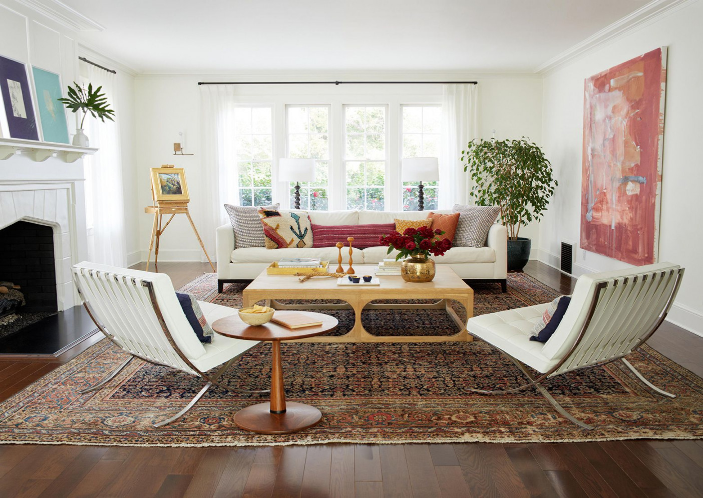 Living Room Furniture Layouts That Make the Most of Your Space