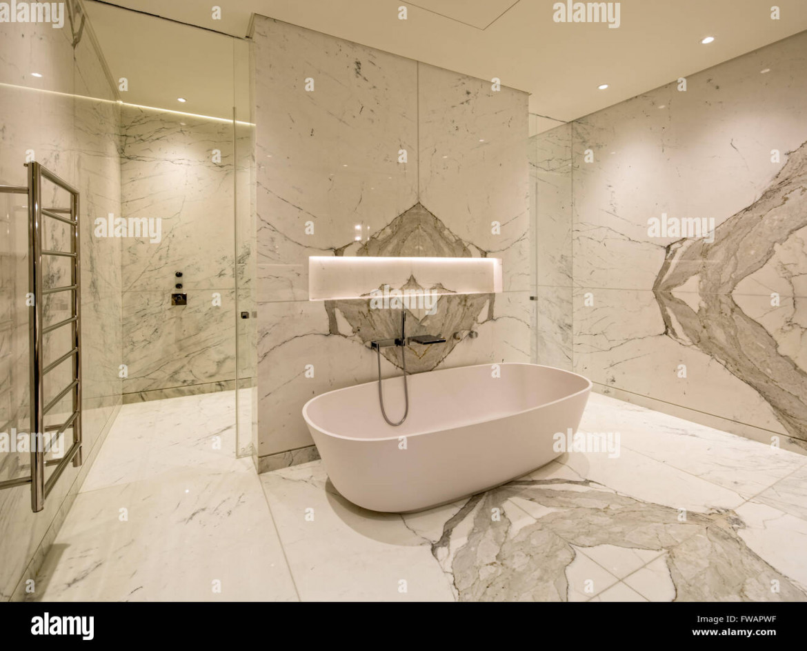 Marble bathroom -Fotos und -Bildmaterial in hoher Auflösung – Alamy