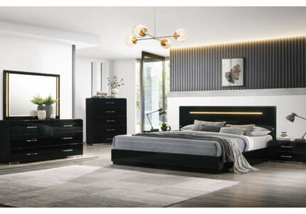 Modern -Piece Gloss Black King Bedroom Set Harlem Furniture