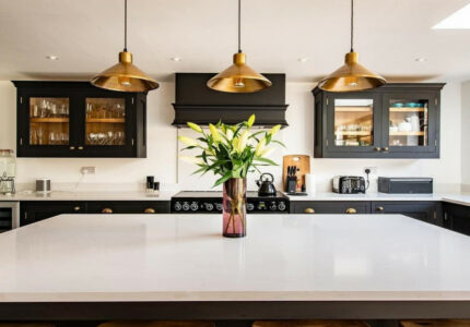 Pendant lights and islands - super stylish kitchen lighting ideas