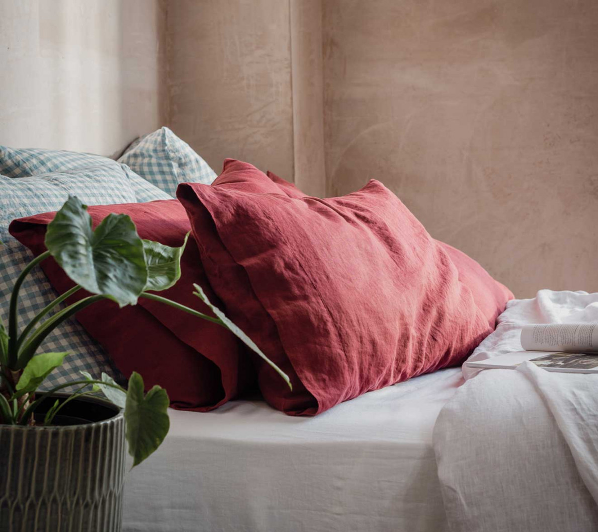 Piglet in Bed UK: Luxury Bedding, Sleepwear and Homeware