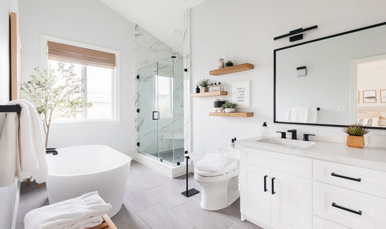 Primary Bathroom Ideas to Covet Right Now