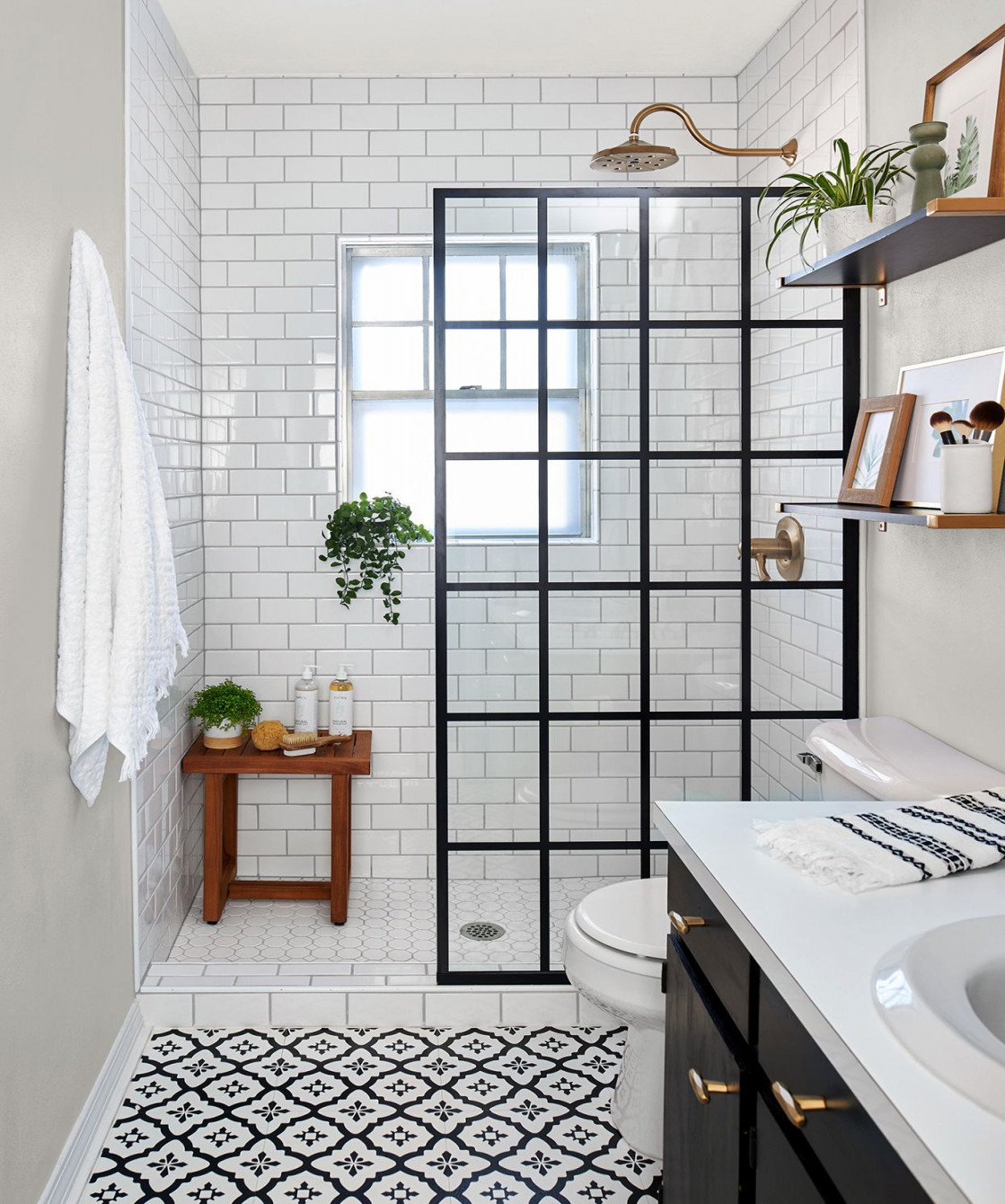Stunning Walk-In Shower Ideas for Small Bathrooms