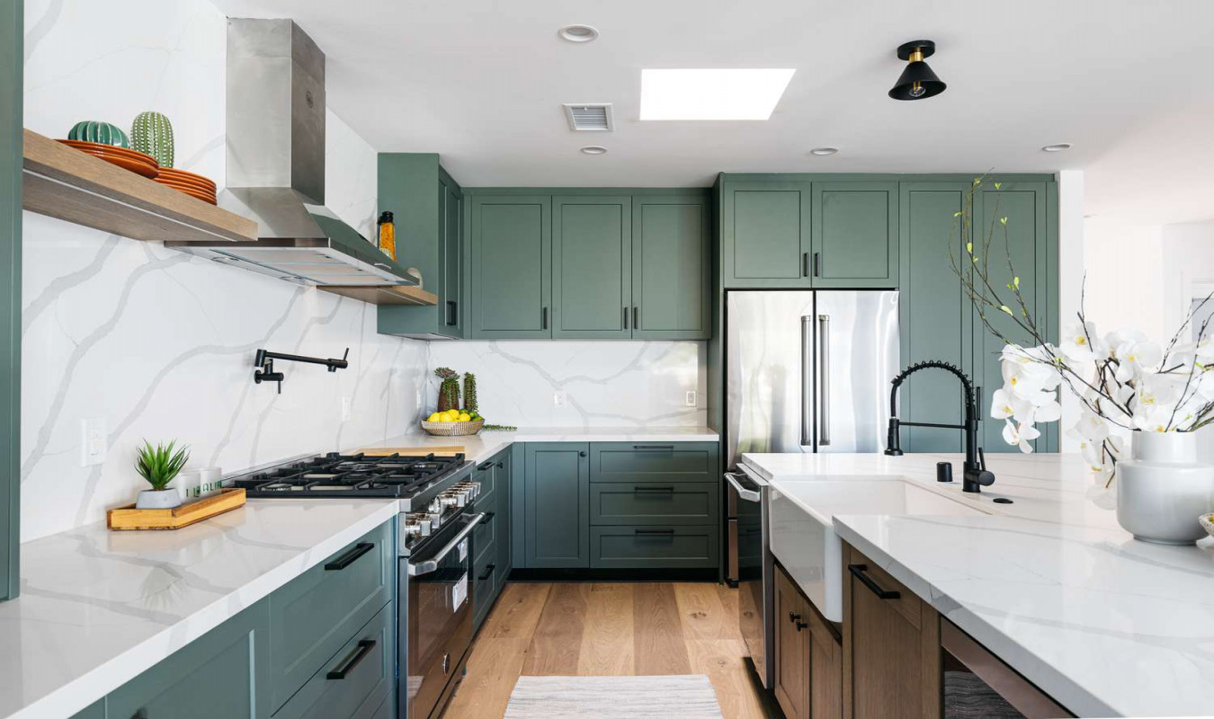 Stylish Green Kitchens With Earth-Toned Accents