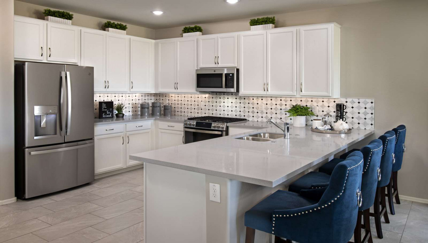 What is a Peninsula Kitchen? Layout and Benefits  K