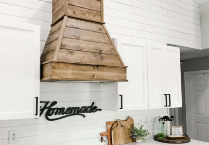 Wood Range Hood Ideas for an Engaging Kitchen