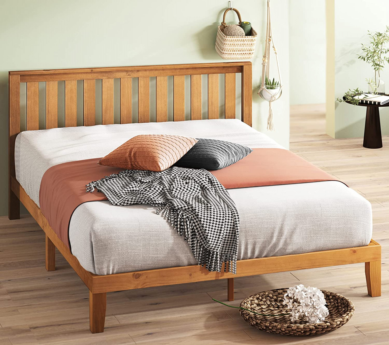 ZINUS  cm Alexia Wooden Bed Frame with Headboard  Solid Wood